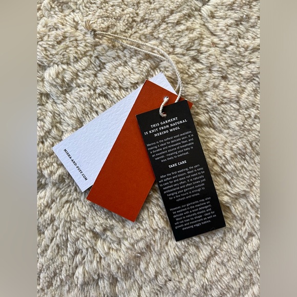 Misha & Puff Hot Red Wool Sledding Scarf Adult Women’s Orange Bright Handmade - Picture 10 of 11